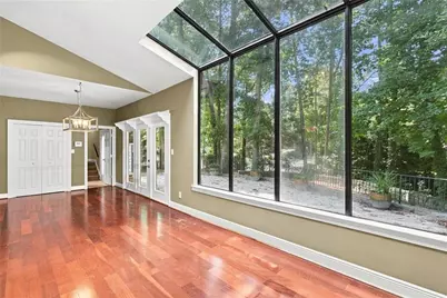 12110 Willow Run Road, Roswell, GA 30075 - Photo 11
