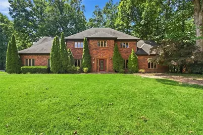 12110 Willow Run Road, Roswell, GA 30075 - Photo 1