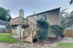1818 Cres Hill Dr NW, Acworth, GA 30102 - Photo 17