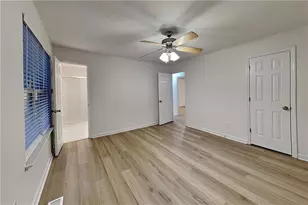 1818 Cres Hill Dr NW, Acworth, GA 30102 - Photo 7