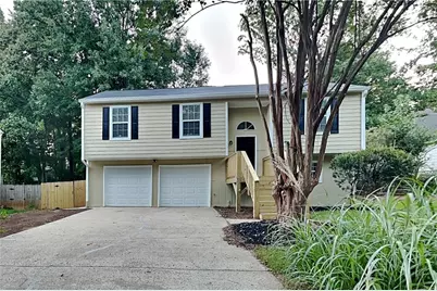 1818 Crescent Hill Drive NW, Acworth, GA 30102 - Photo 1