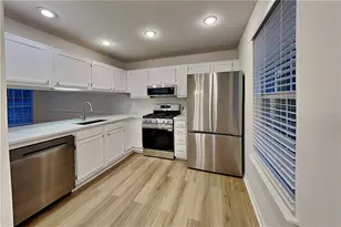 1818 Cres Hill Dr NW, Acworth, GA 30102 - Photo 5