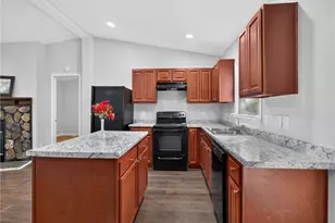 4185 Bradley Dr, Snellville, GA 30039 - Photo 7
