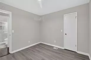 4185 Bradley Dr, Snellville, GA 30039 - Photo 13