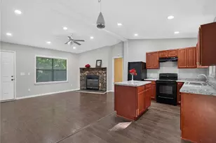 4185 Bradley Dr, Snellville, GA 30039 - Photo 9