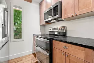 7875 Robin Rd, Cumming, GA 30041 - Photo 19