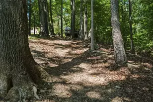 7875 Robin Rd, Cumming, GA 30041 - Photo 55
