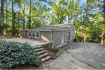 1545 Old Spring House Lane, Atlanta, GA 30338 - Photo 13