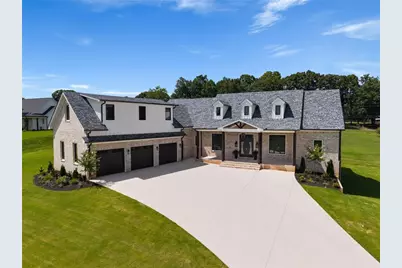 1020 West Court, Canton, GA 30115 - Photo 1