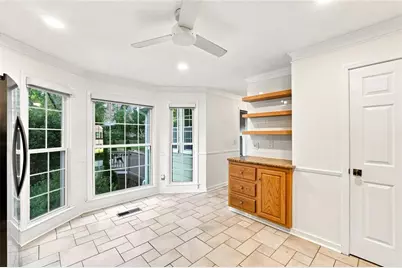 945 Meadowsong Circle, Lawrenceville, GA 30043 - Photo 17