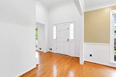 945 Meadowsong Circle, Lawrenceville, GA 30043 - Photo 5