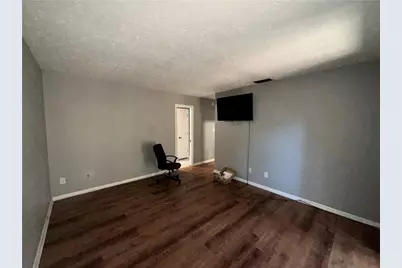 829 Lake Hollow Boulevard SW, Marietta, GA 30064 - Photo 13