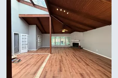 829 Lake Hollow Boulevard SW, Marietta, GA 30064 - Photo 5