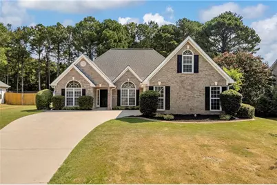 2920 Meadow Gate Way, Loganville, GA 30052 - Photo 1