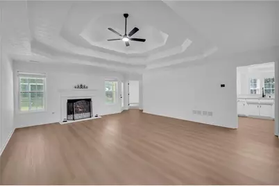 2920 Meadow Gate Way, Loganville, GA 30052 - Photo 13