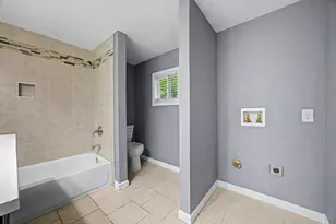 2146 Nelms Dr SW, Atlanta, GA 30315 - Photo 15