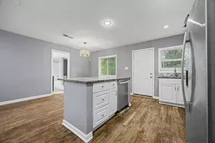 2146 Nelms Dr SW, Atlanta, GA 30315 - Photo 3