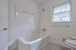 1055 Tuxedo Dr, Roswell, GA 30075 - Photo 21