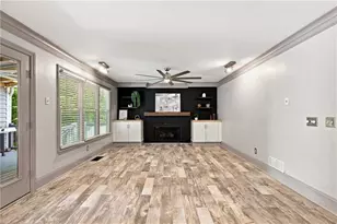 2069 Ursuline Way NW, Acworth, GA 30101 - Photo 7