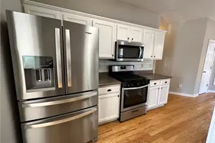 2403 Walnut Tree Ln, Buford, GA 30519 - Photo 3