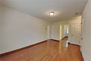 4709 Crest Knoll Dr SE, Mableton, GA 30126 - Photo 17