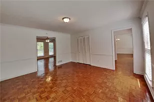 4709 Crest Knoll Dr SE, Mableton, GA 30126 - Photo 3