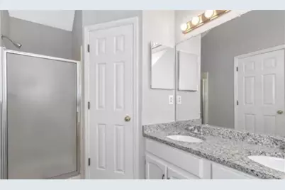 956 Forest Path, Stone Mountain, GA 30088 - Photo 5