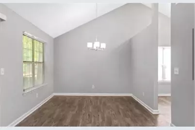 956 Forest Path, Stone Mountain, GA 30088 - Photo 7