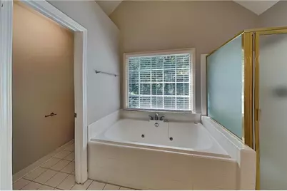1037 Ashfern Walk, Woodstock, GA 30189 - Photo 11