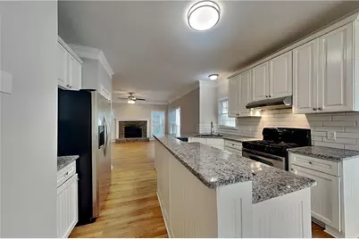 1037 Ashfern Walk, Woodstock, GA 30189 - Photo 5