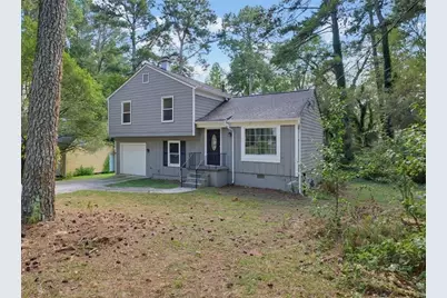 429 Sherwood Circle, Stone Mountain, GA 30087 - Photo 3