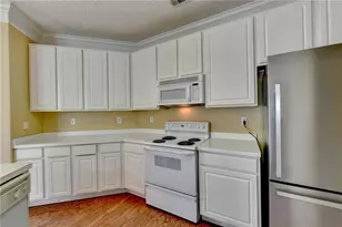 2303 Oak Glenn Cir, Duluth, GA 30096 - Photo 15