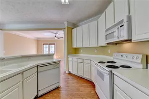 2303 Oak Glenn Cir, Duluth, GA 30096 - Photo 13