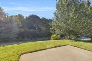 123 Berry Hill Ln, Hoschton, GA 30548 - Photo 37