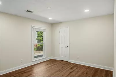 709 Oak Moss Drive, Lawrenceville, GA 30043 - Photo 35