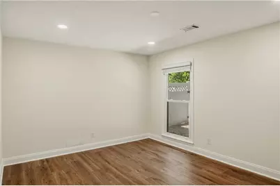 709 Oak Moss Drive, Lawrenceville, GA 30043 - Photo 33