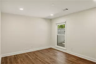 709 Oak Moss Dr, Lawrenceville, GA 30043 - Photo 33