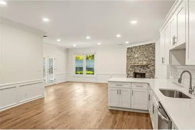 709 Oak Moss Drive, Lawrenceville, GA 30043 - Photo 15