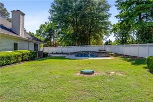 709 Oak Moss Dr, Lawrenceville, GA 30043 - Photo 39