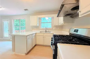 3010 Ennfield Ln, Duluth, GA 30096 - Photo 13