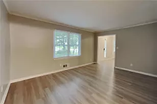 3643 S Marlborough Dr, Tucker, GA 30084 - Photo 3