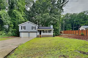 5104 Dogwood Hills Dr, Sugar Hill, GA 30518 - Photo 1