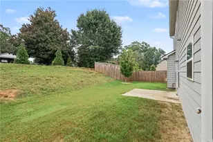 3139 Dowsing Ln, Powder Springs, GA 30127 - Photo 29
