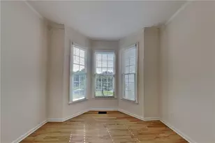 1025 Russell Point, Suwanee, GA 30024 - Photo 5