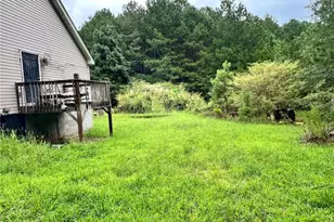 1383 Sims Rd, Winder, GA 30680 - Photo 3