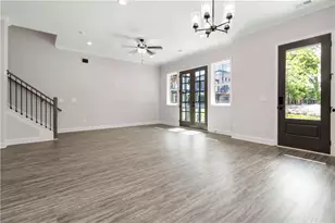 947 Willingham Dr, Hapeville, GA 30354 - Photo 3