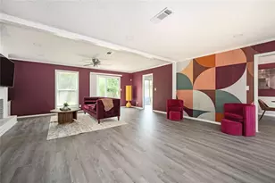 1130 Mannbrook Dr, Stone Mountain, GA 30083 - Photo 11