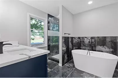 2176 Deer Trail, Suwanee, GA 30024 - Photo 17