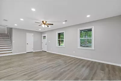 2176 Deer Trail, Suwanee, GA 30024 - Photo 5