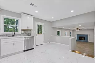 2176 Deer Trail, Suwanee, GA 30024 - Photo 7